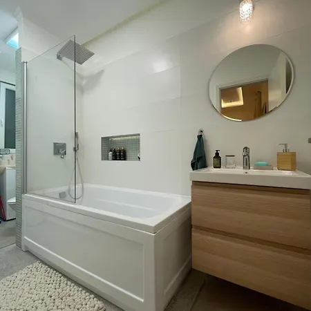 Apartament Brhomes Center