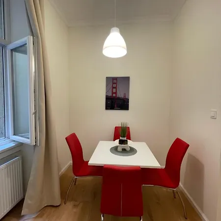 Apartment Brhomes Center
